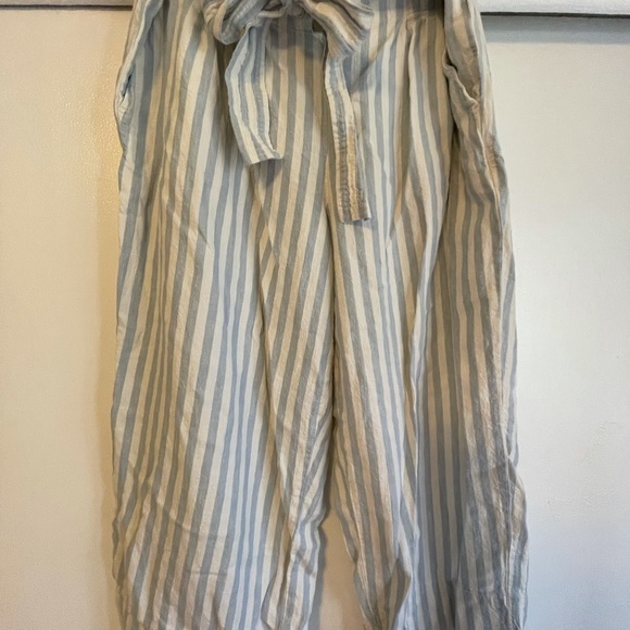 Madewell Paperbag Waist Cropped Pants - Picture 2 of 4